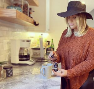 Read more about the article CBD Oil: The New ‘It’ Supplement for Health and Wellness